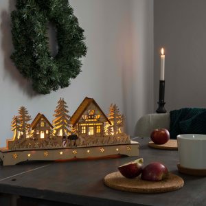 KONSTSMIDE Weihnachtsdorf, (1 St.), LED Holzsilhouette, Dorf mit Schneemann und Rentier