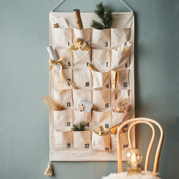 BUTLERS befüllbarer Adventskalender SANTA IS COMING (Adventskalender, 1-tlg)