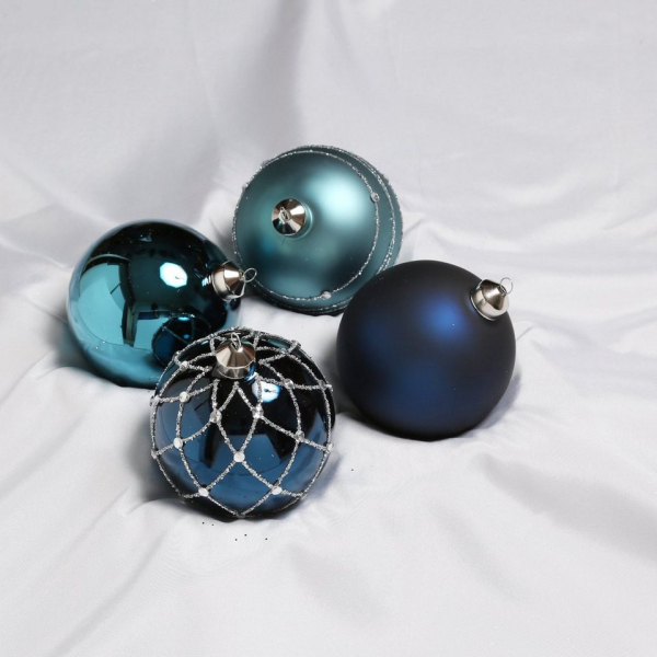 MARELIDA Weihnachtsbaumkugel »Christbaumkugel Weihnachtskugel Glas 10cm glänzend matt blau dunkelblau 4er Set« (4 St)