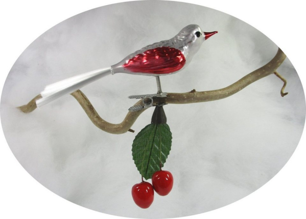 Nostalgie Christbaumschmuck UG Christbaumschmuck (1-tlg), „Vogel silber / rot mit Kirschen“